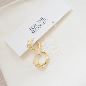 starburst earrings | gold