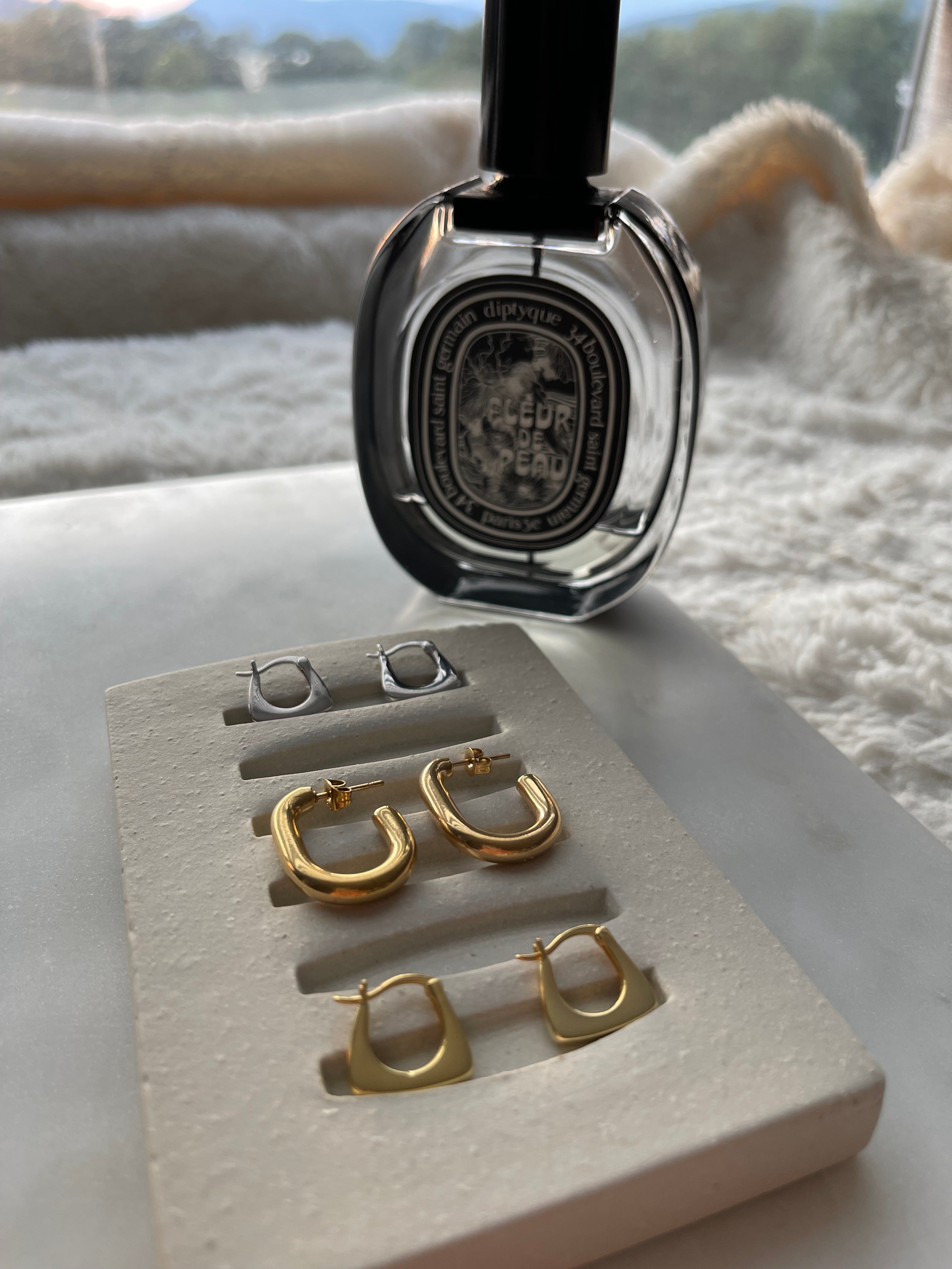 Auri hoops | gold