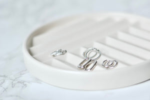 sara hoop earrings