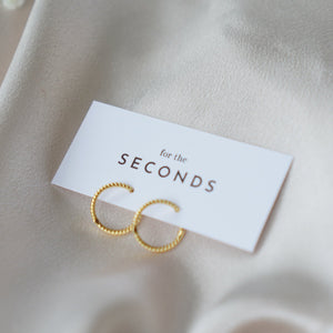 sara hoop earrings