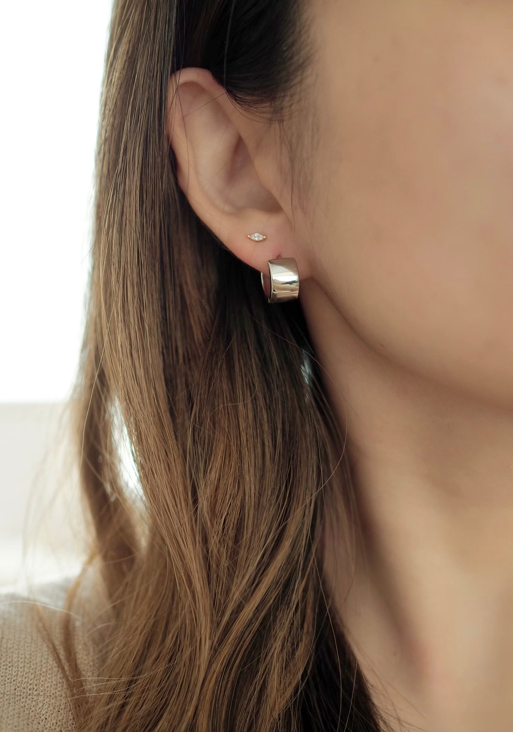 rane earrings | silver
