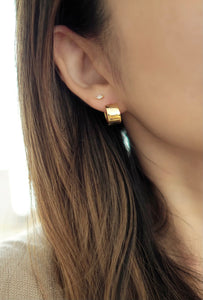 rane earrings | gold