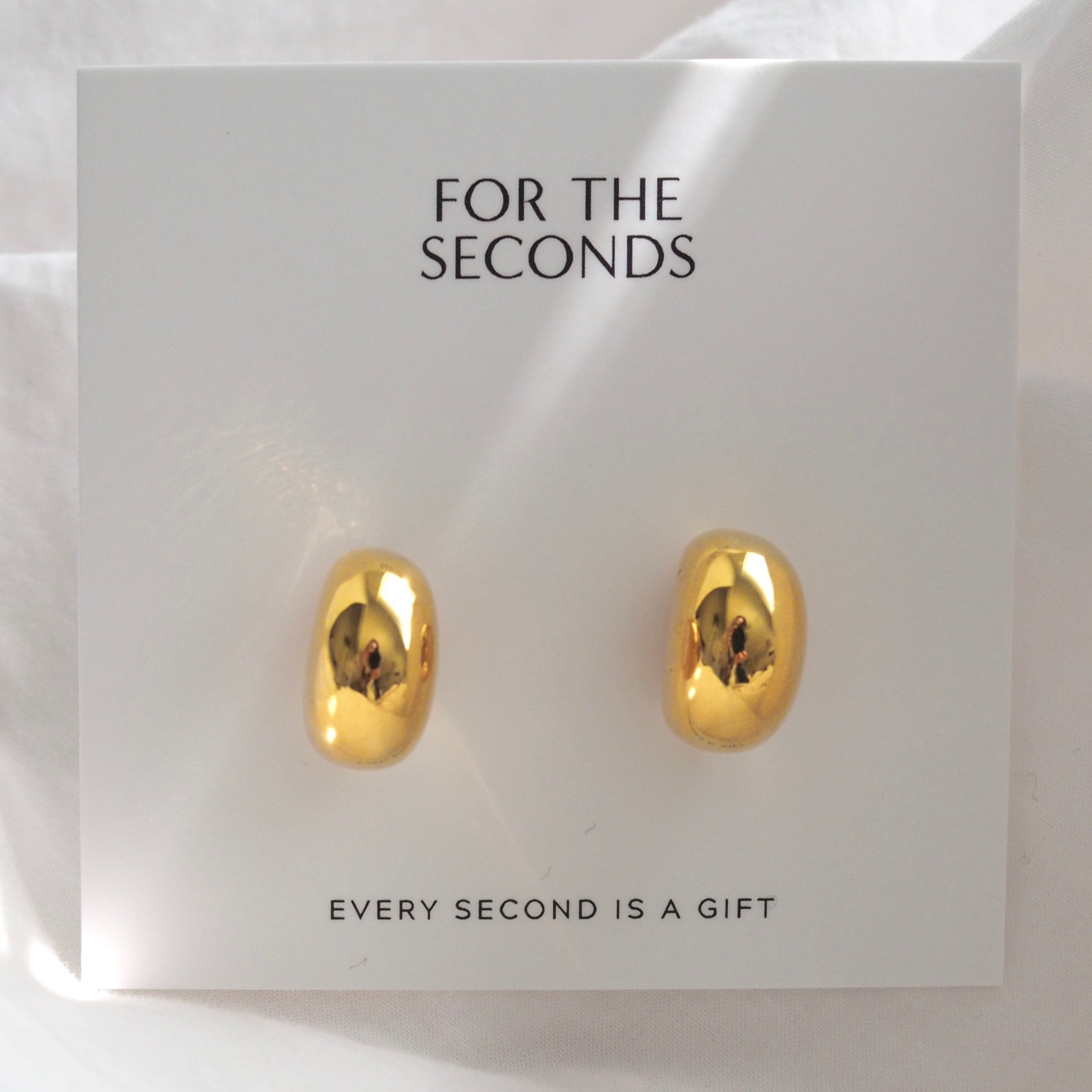 beanie earrings | gold